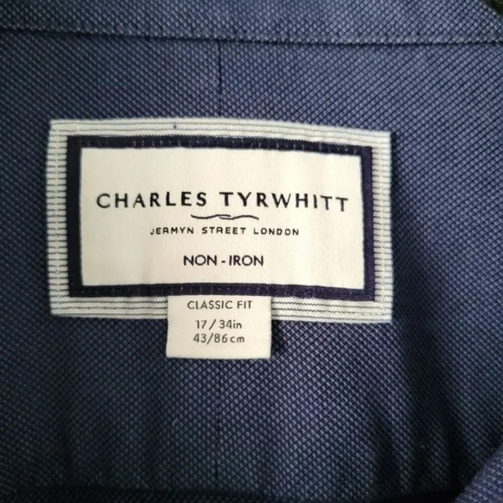 Charles Tyirwhitt Dark Blue Non Iron Classic Fit Men's Shirt Size XL Business - Picture 5 of 10